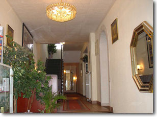 Hotel Minerva Garni Düsseldorf Zewnętrze zdjęcie