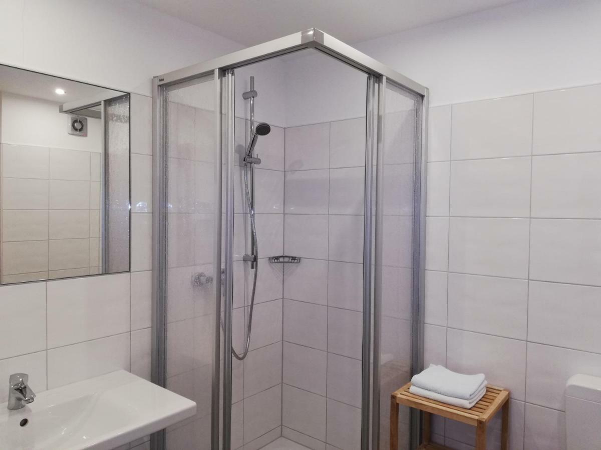 Hotel Minerva Garni Düsseldorf Zewnętrze zdjęcie