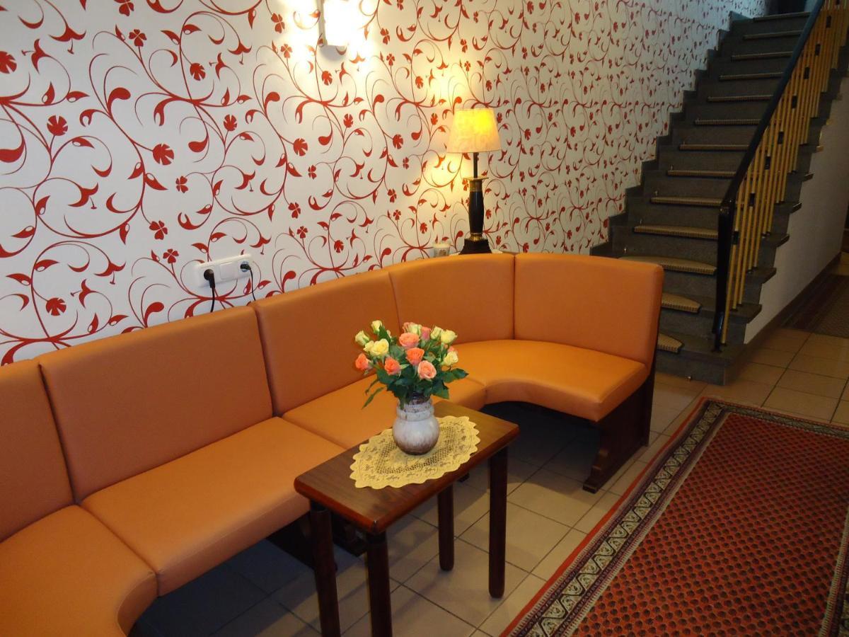 Hotel Minerva Garni Düsseldorf Zewnętrze zdjęcie